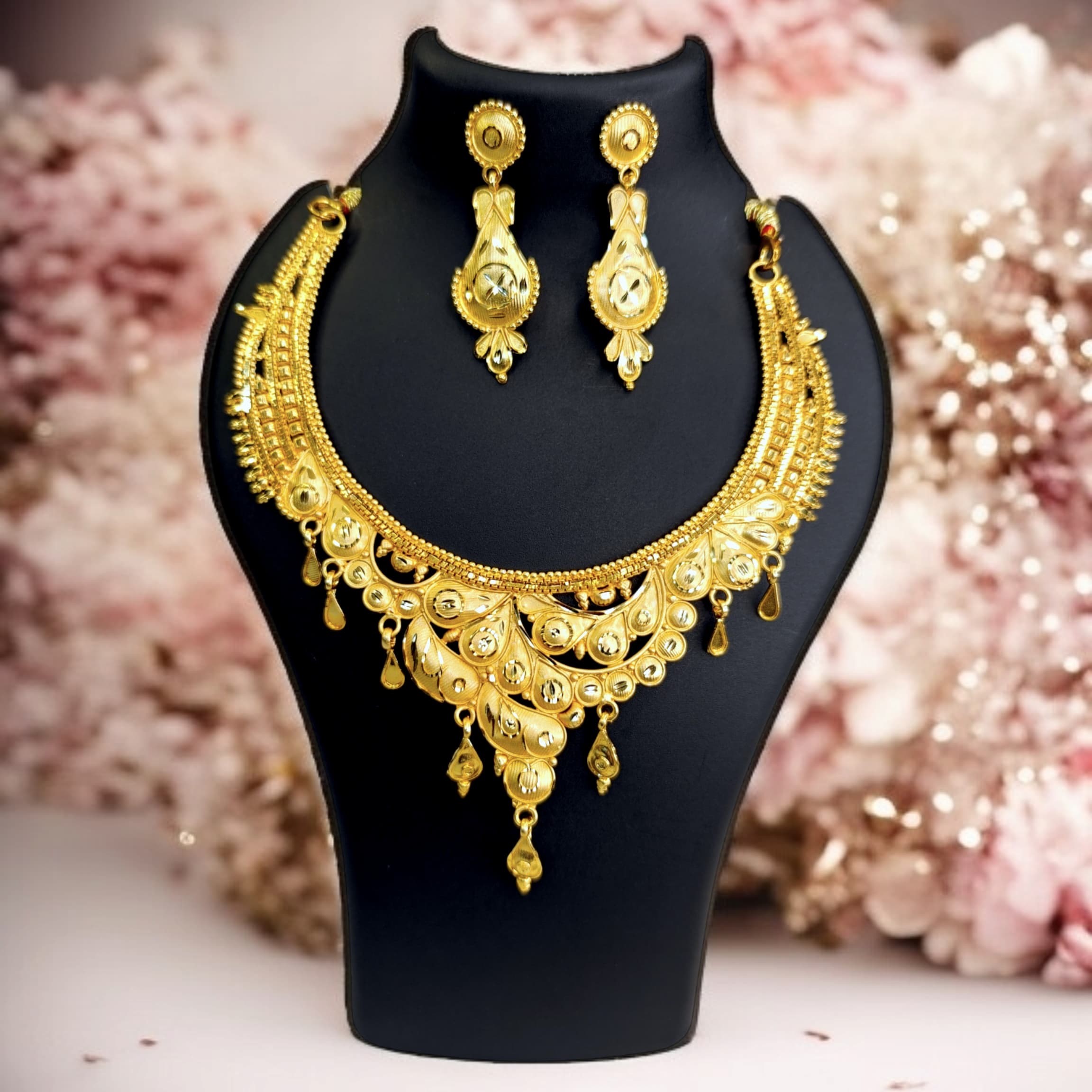 Premium Gold Forming Jewellery Collection